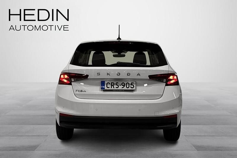 Käytetty Skoda Fabia Essence 95 HP (69 kW) 2024 Valkoinen Viistoperä