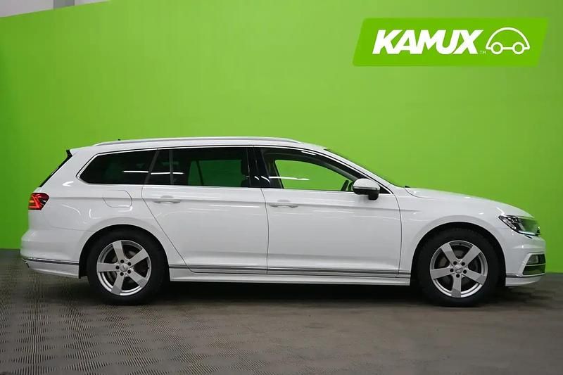 Käytetty VW Passat R-line 190 HP (139 kW) 2018 Valkoinen Farmari