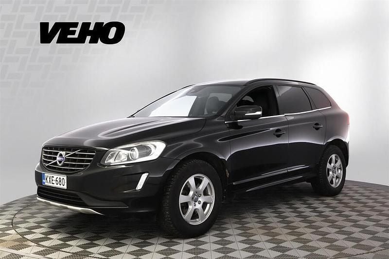 Käytetty Volvo XC60 Business Edition 215 HP (158 kW) 2013 Musta Katumaasturi
