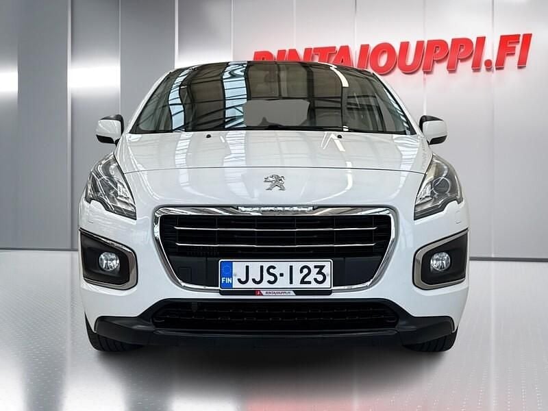 Käytetty Peugeot 3008 Active 120 HP (88 kW) 2015 Viistoperä