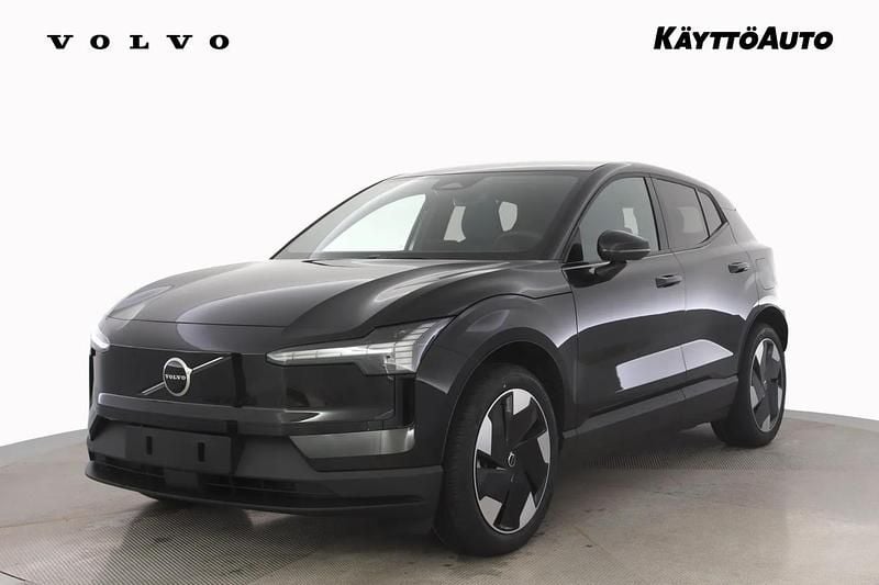 Uusi Volvo EX30 Performance 314 kW (428 HP) 2026 Onyx black met Katumaasturi