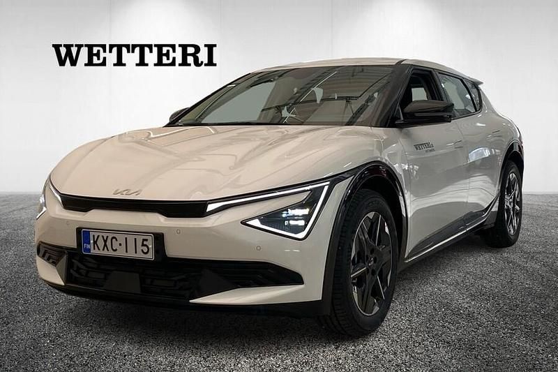 Käytetty Kia EV6 Comfort 239 kW (325 HP) 2025 Valkoinen Katumaasturi