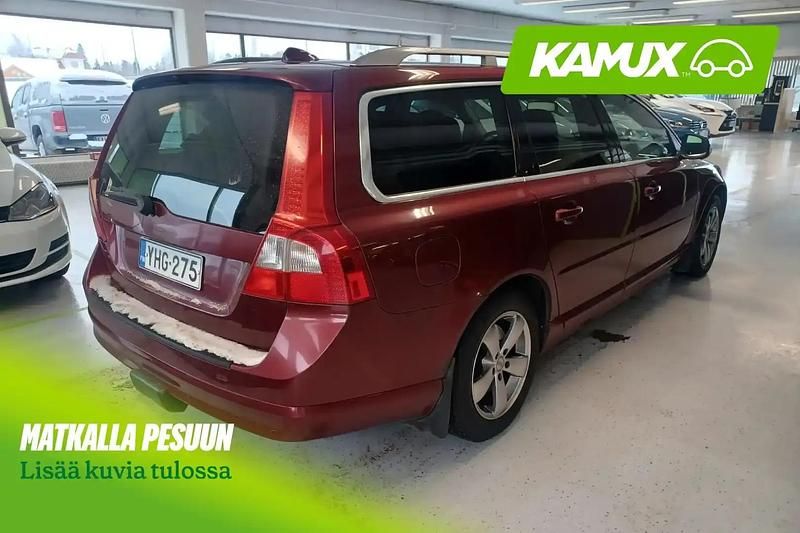 Käytetty Volvo V70 185 HP (136 kW) 2008 Punainen Farmari