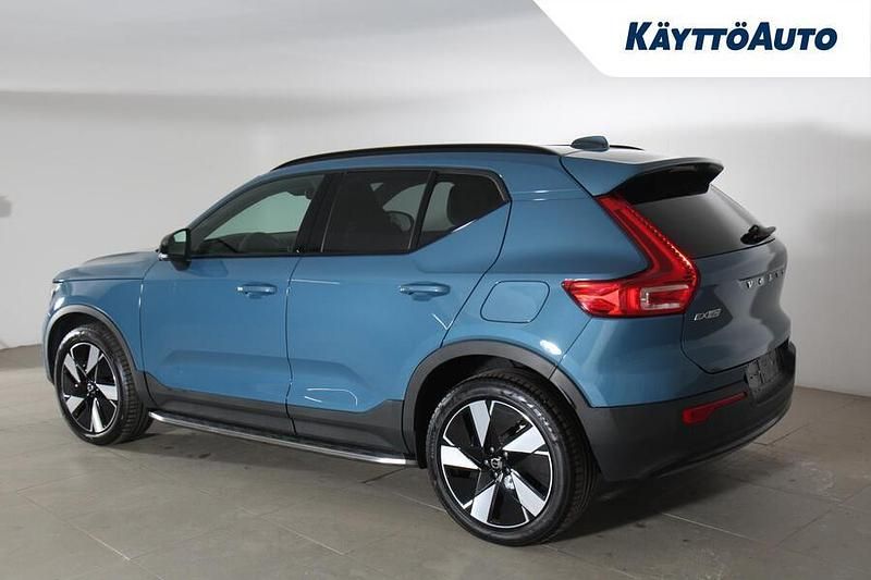 Käytetty Volvo EX40 Performance 325 kW (442 HP) 2024 Sininen Katumaasturi
