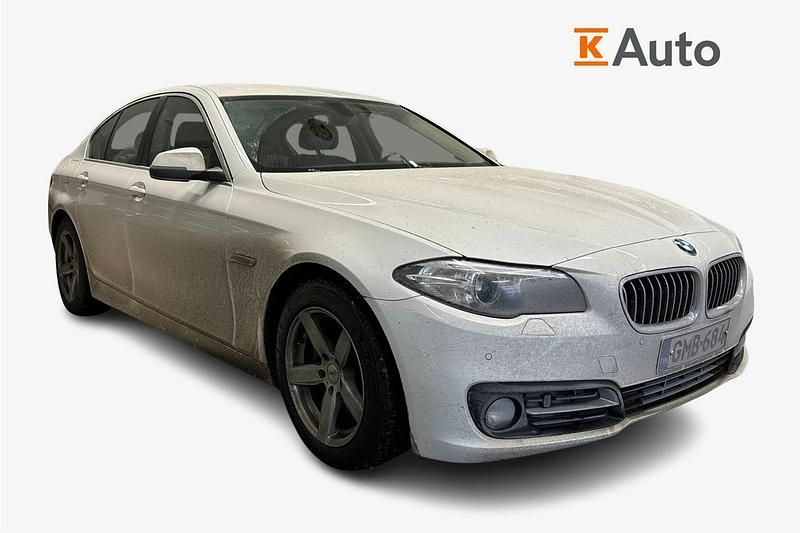 Käytetty BMW 518 Exclusive 148 HP (108 kW) 2016 Valkoinen Sedan
