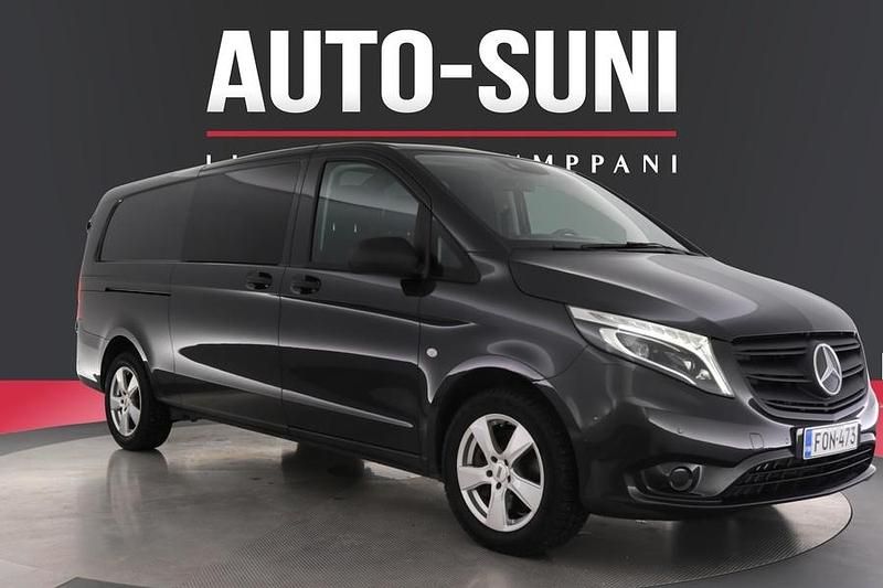 Harmaa Käytetty 2021 Mercedes Vito Tila-auto | 54 900 € - Kuva 1/3