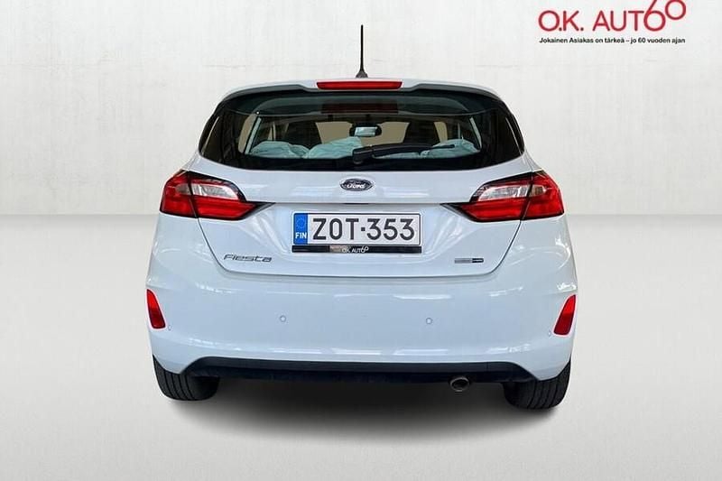 Käytetty Ford Fiesta Titanium 125 HP (91 kW) 2023 Valkoinen Viistoperä
