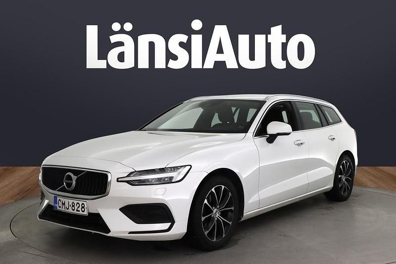 Käytetty Volvo V60 Business Edition 150 HP (110 kW) 2019 Farmari