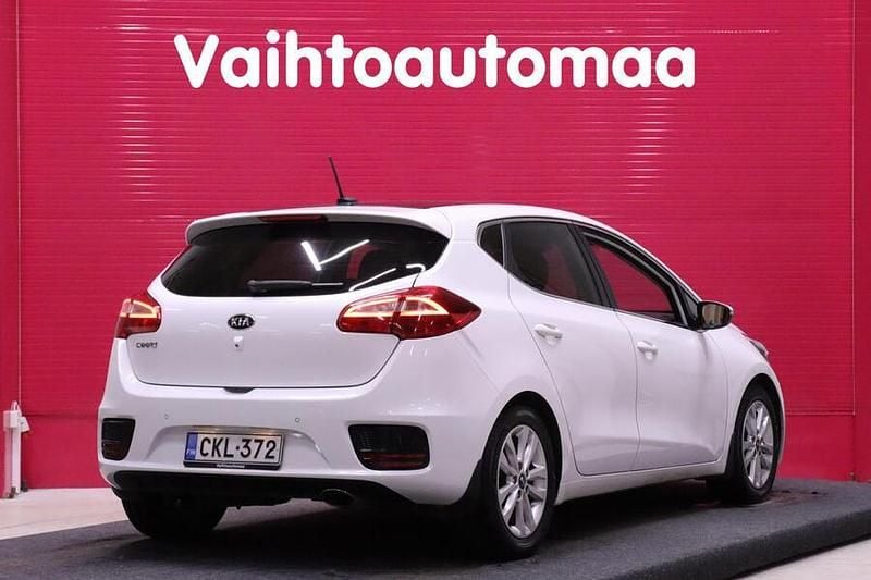 Käytetty Kia Ceed EX 135 HP (99 kW) 2016 Viistoperä