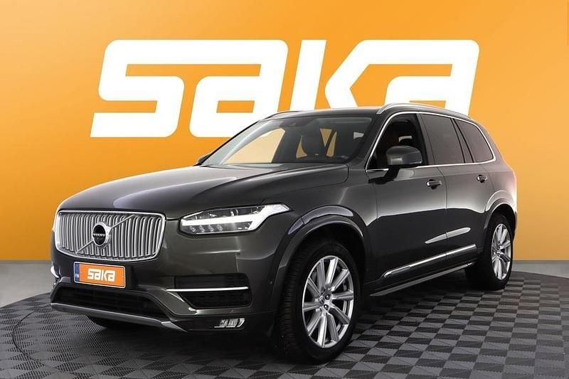 Käytetty Volvo XC90 Inscription 235 HP (172 kW) 2019 Katumaasturi