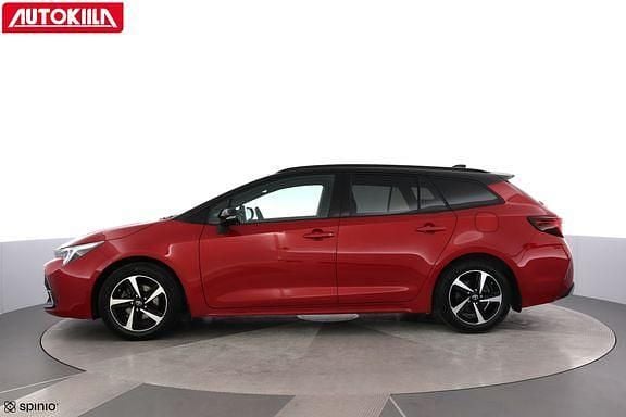 Käytetty Toyota Corolla Style 140 HP (102 kW) 2024 Punainen Farmari