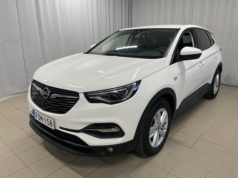 Valkoinen Käytetty 2020 Opel Grandland X Comfort Katumaasturi | 15 900 € (Hieman kallis) - Kuva 1/4
