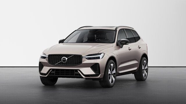 Käytetty 2020 Volvo XC60 R-Design Katumaasturi | 69 161 € - Kuva 1/1