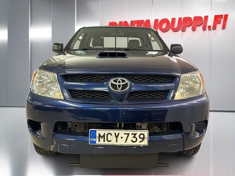 Käytetty Toyota HiLux 120 HP (88 kW) 2008 Nouto