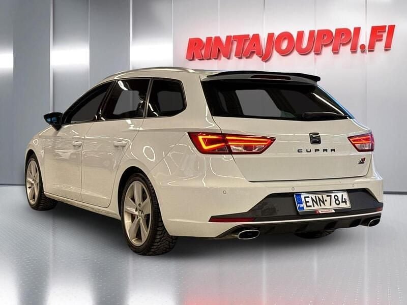 Käytetty Seat Leon ST CUPRA 265 HP (194 kW) 2015 Valkoinen Farmari