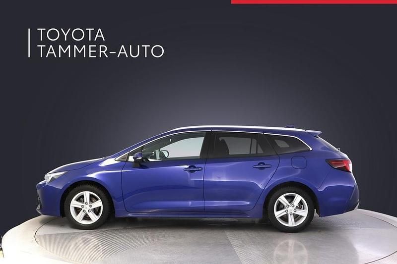 Käytetty Toyota Corolla Edition 140 HP (102 kW) 2023 Sininen Farmari
