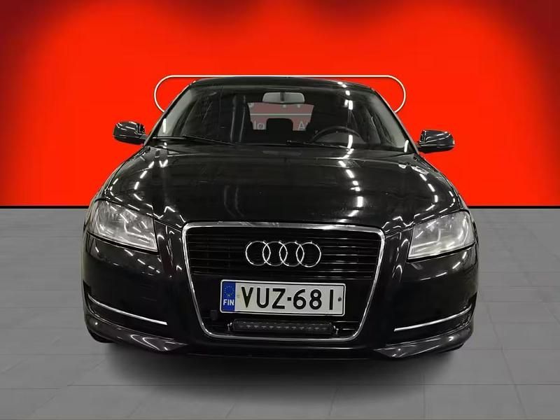 Käytetty Audi A3 Ambiente 102 HP (75 kW) 2010 Viistoperä