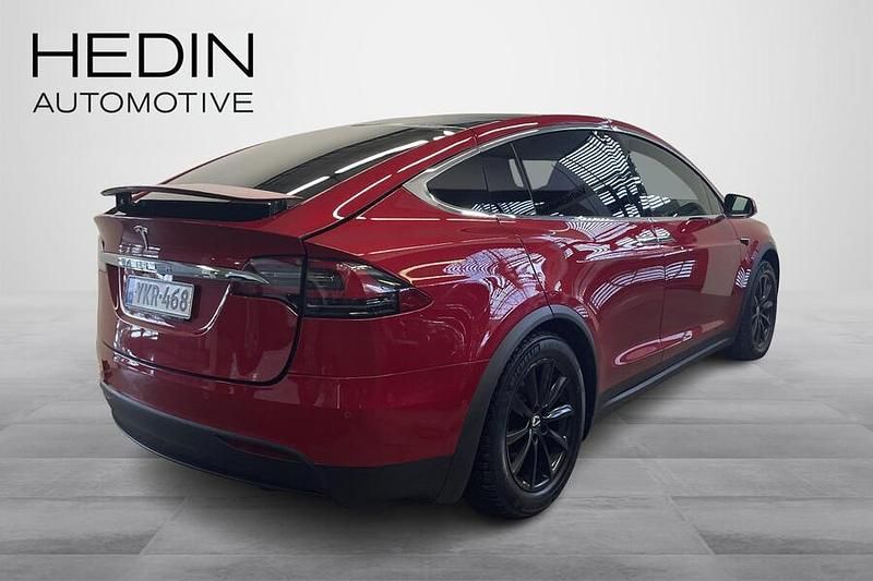 Käytetty Tesla Model X Long Range AWD 192 kW (262 HP) 2020 Punainen Katumaasturi