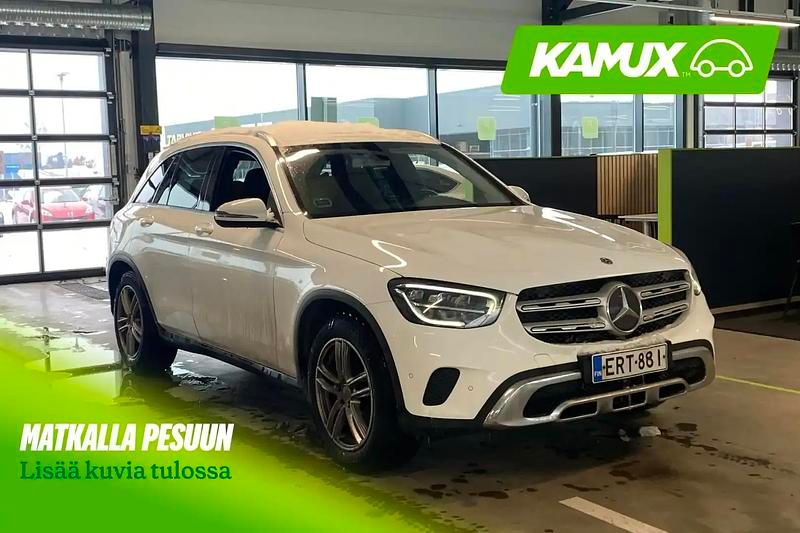 Käytetty Mercedes GLC200 Business 163 HP (119 kW) 2019 Valkoinen Katumaasturi