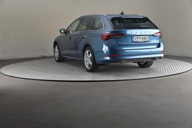 Käytetty Skoda Octavia Style 150 HP (110 kW) 2021 Farmari