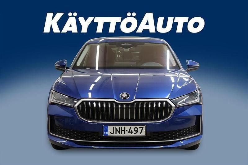 Käytetty Skoda Superb Style 150 HP (110 kW) 2024 Sininen Sedan