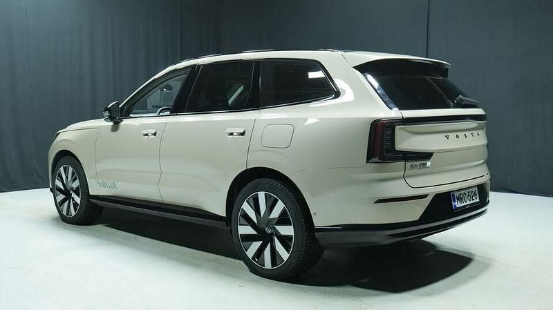 Käytetty Volvo EX90 Performance 380 kW (517 HP) 2025 Katumaasturi