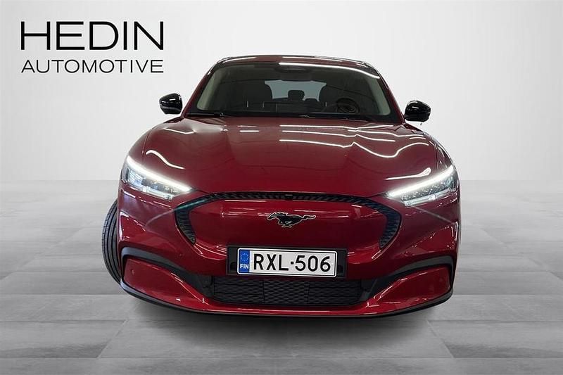 Käytetty Ford Mustang Mach-E 197 kW (269 HP) 2025 Katumaasturi