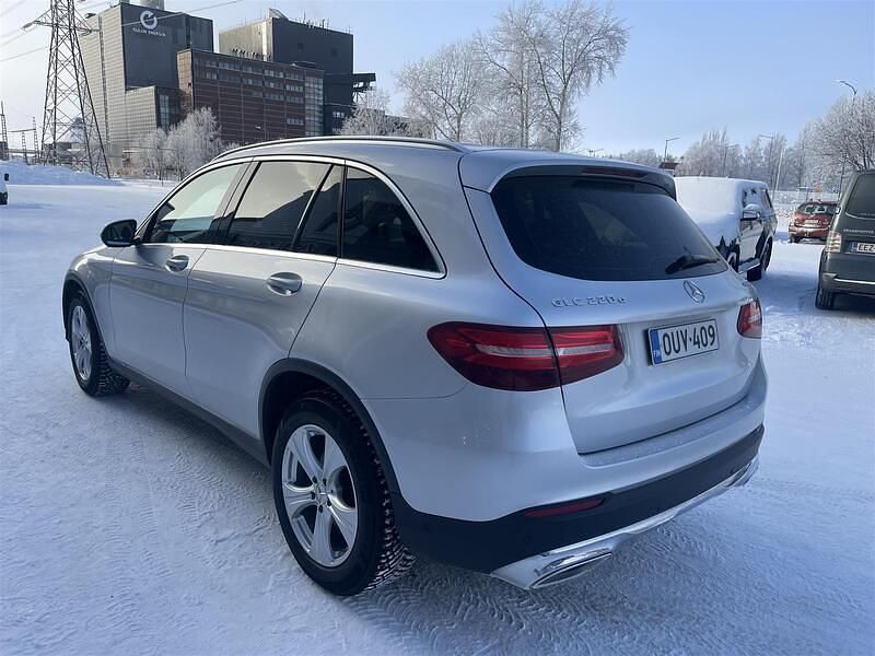 Käytetty Mercedes GLC220 Business 170 HP (125 kW) 2015 Harmaa Katumaasturi