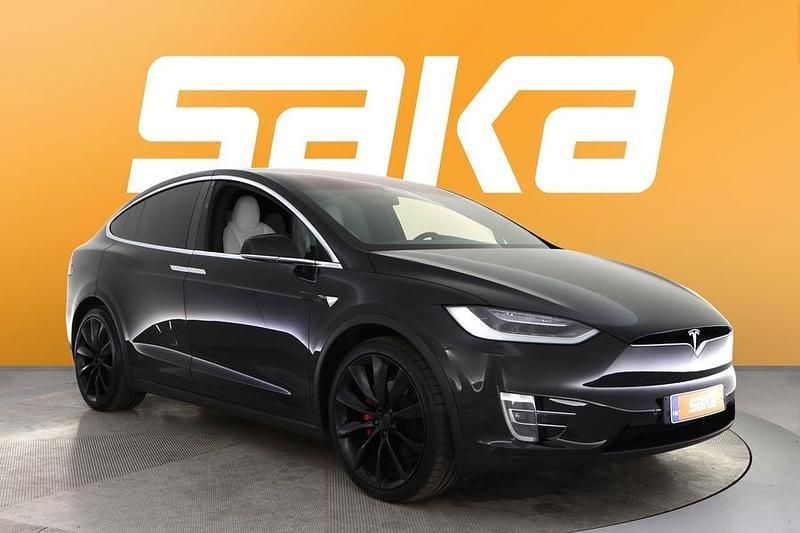 Käytetty 2021 Tesla Model X Long Range AWD Katumaasturi | 57 990 € (Hieman kallis) - Kuva 1/3