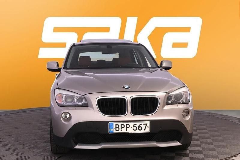 Käytetty BMW X1 143 HP (105 kW) 2012 Katumaasturi