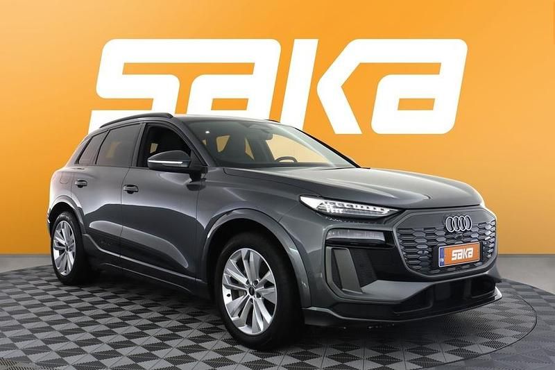 Käytetty Audi Q6 e-tron S-Line 285 kW (388 HP) 2025 Katumaasturi
