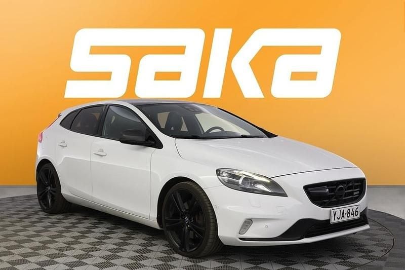 Käytetty Volvo V40 R-Design 245 HP (180 kW) 2016 Viistoperä