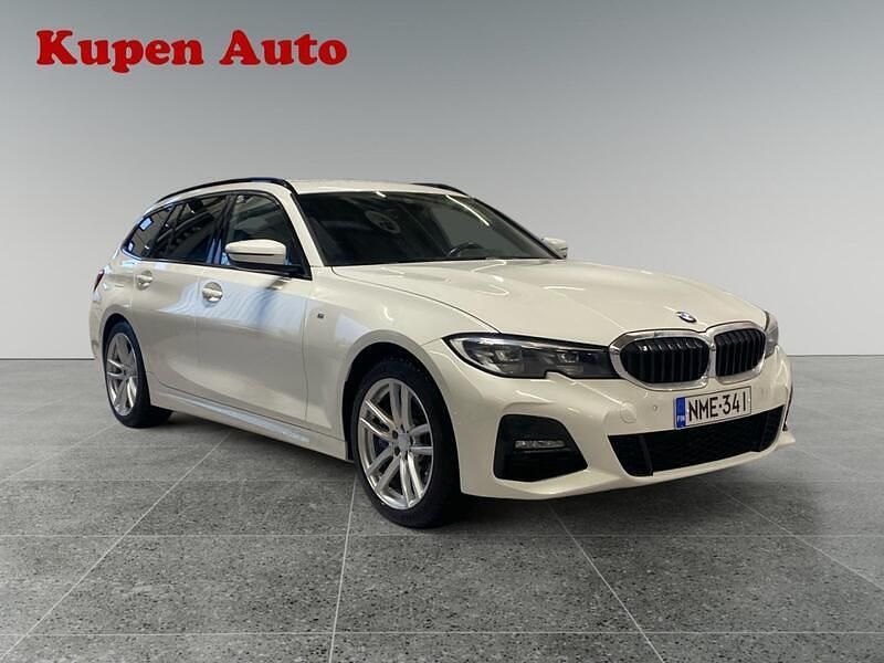 Käytetty BMW 330e M Sport 184 HP (135 kW) 2021 Farmari