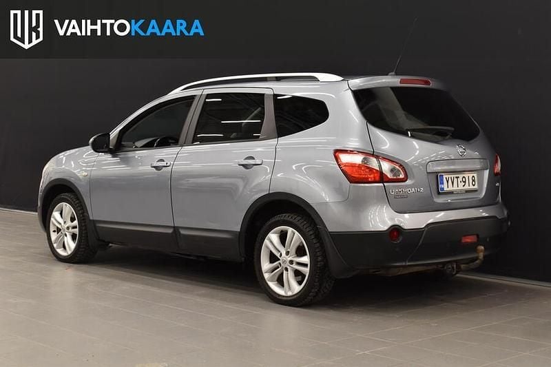 Käytetty Nissan Qashqai +2 Acenta 150 HP (110 kW) 2010 Katumaasturi