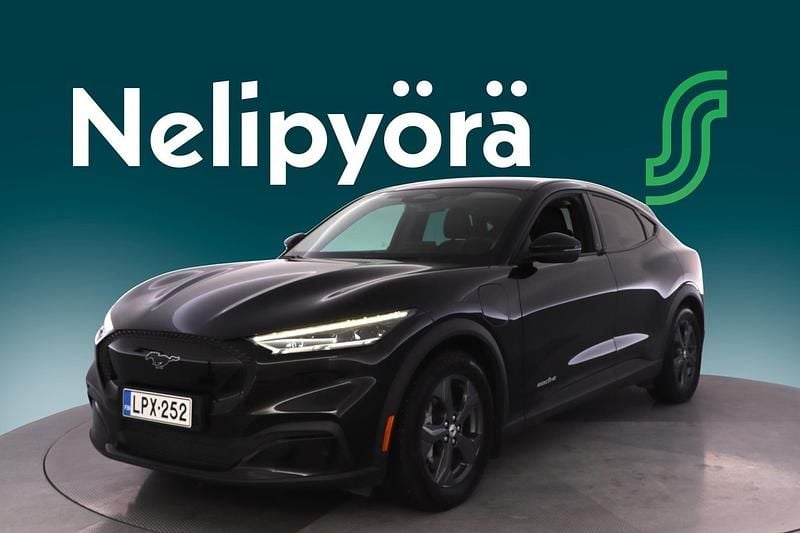 Käytetty Ford Mustang Mach-E S 202 kW (276 HP) 2021 Musta Katumaasturi