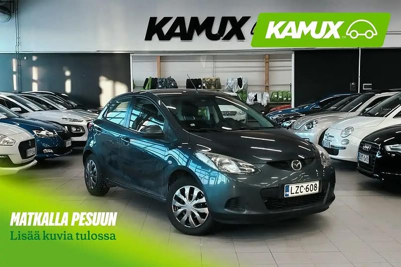 Käytetty Mazda 2 86 HP (63 kW) 2011 Hopea / harmaa Viistoperä