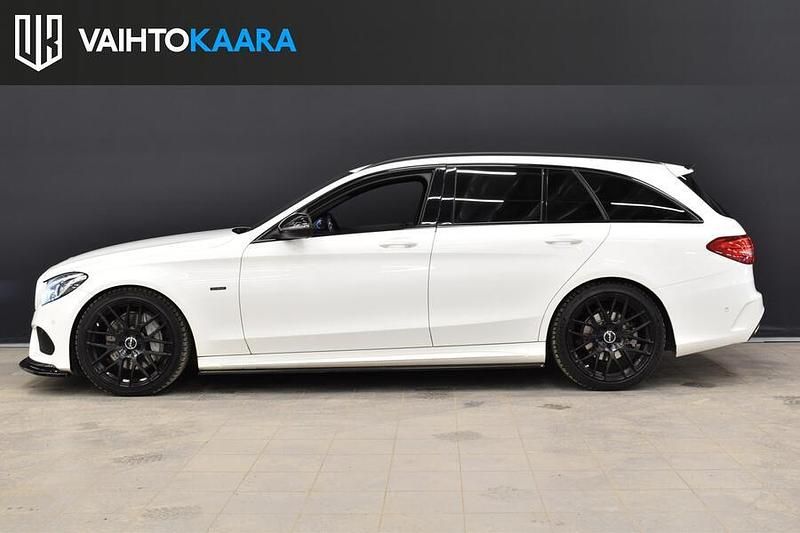 Käytetty Mercedes C350e AMG 211 HP (155 kW) 2019 Farmari