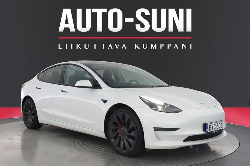 Käytetty 2022 Tesla Model 3 Performance Sedan | 33 480 € (Perustarjous) - Kuva 1/3