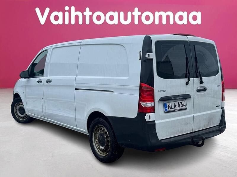 Käytetty Mercedes Vito 136 HP (100 kW) 2018 Van