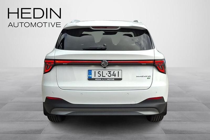 Uusi MG MGS5 EV Luxury 169 kW (231 HP) 2025 Valkoinen Katumaasturi