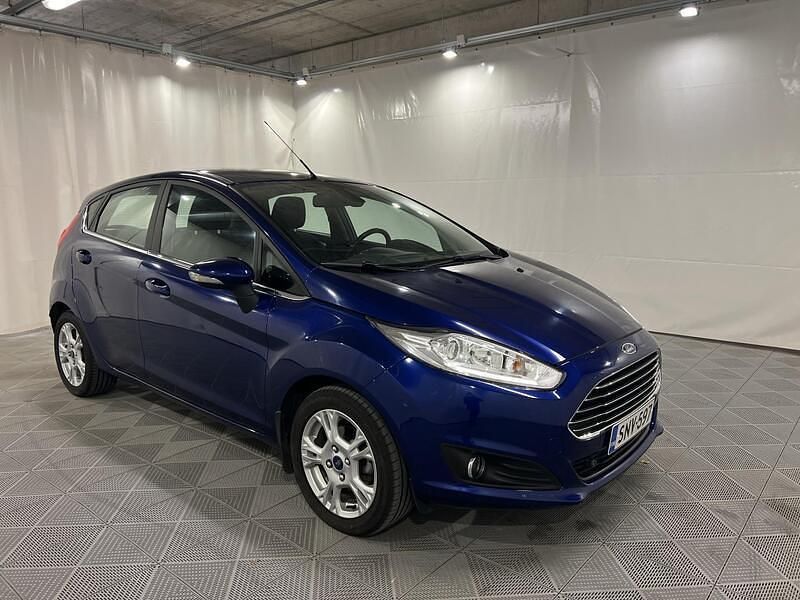 Käytetty 2016 Ford Fiesta Titanium Viistoperä | 9 490 € (Hyvä tarjous) - Kuva 1/4