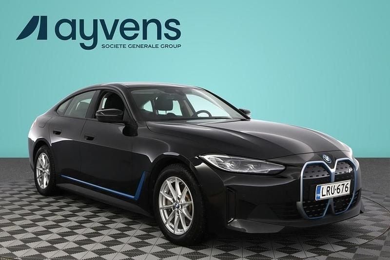 Käytetty BMW i4 250 kW (340 HP) 2022 Musta Sedan