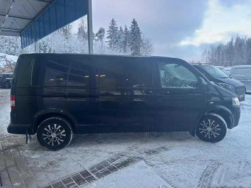 Käytetty VW T6 140 HP (102 kW) 2015 Musta Van