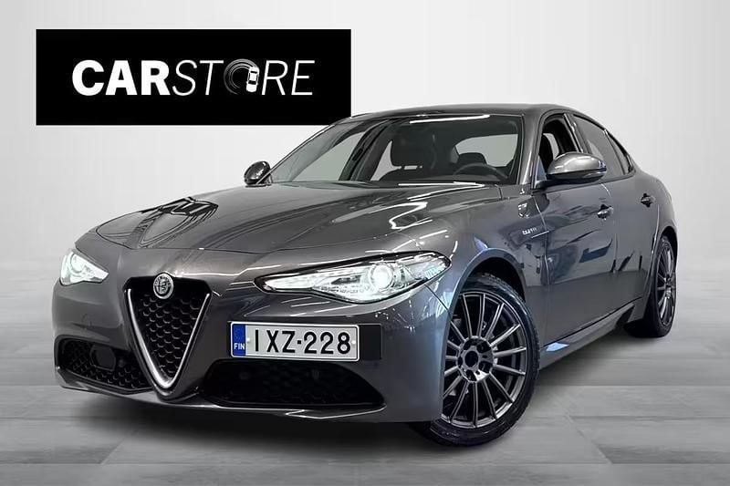 Käytetty Alfa Romeo Giulia Super 201 HP (147 kW) 2020 Sedan