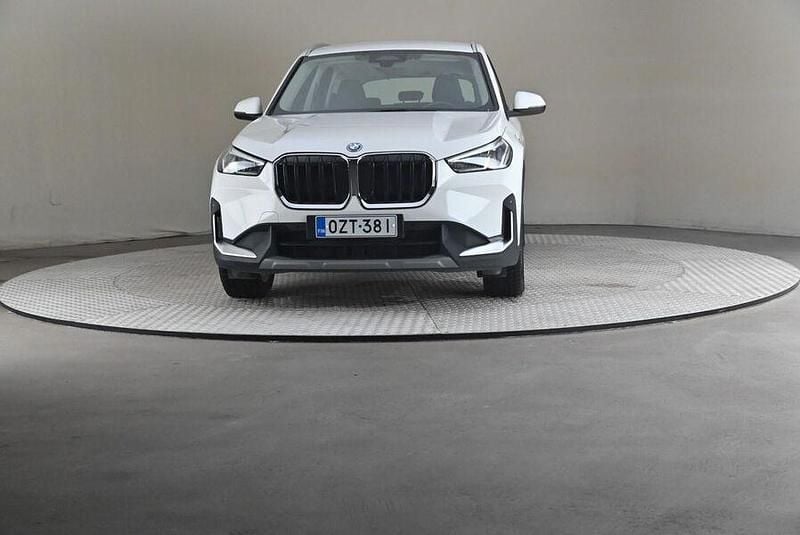 Käytetty BMW X1 Comfort Edition 245 HP (180 kW) 2022 Katumaasturi