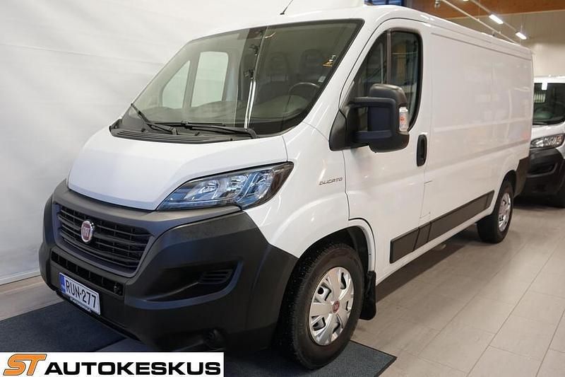 Käytetty Fiat Ducato 140 HP (102 kW) 2021 Valkoinen Van