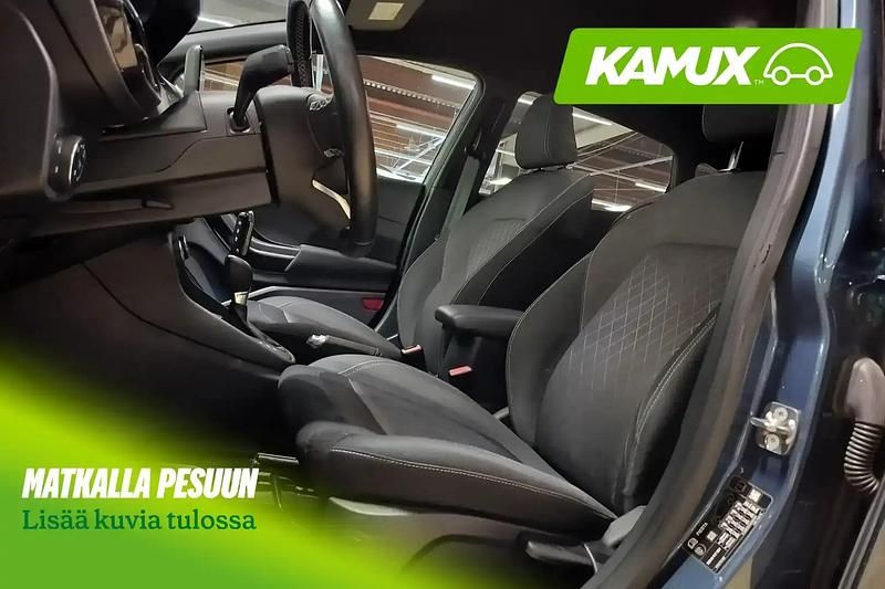 Käytetty Ford Fiesta Active 99 HP (72 kW) 2020 Sininen Viistoperä
