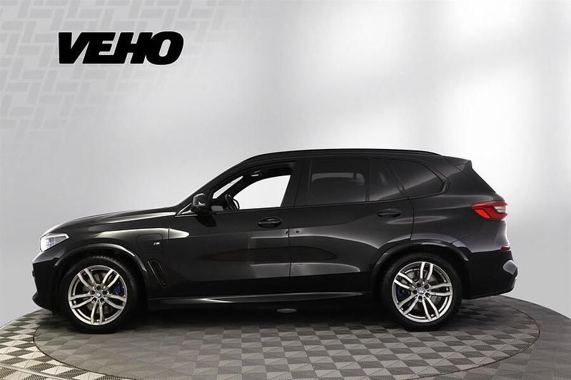 Käytetty BMW X5 M Sport 394 HP (289 kW) 2020 Musta Katumaasturi