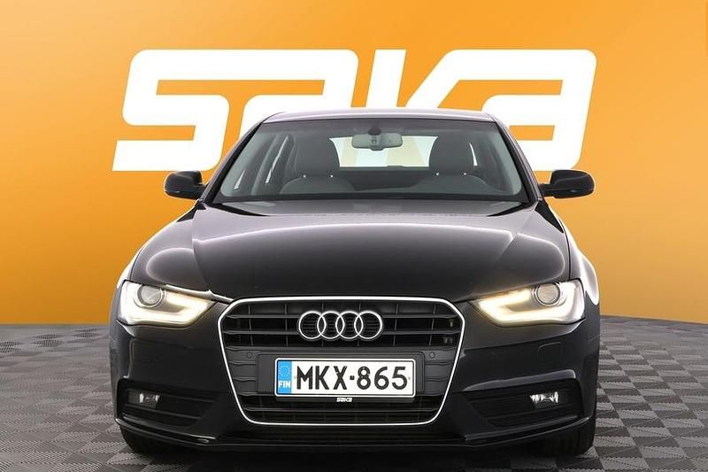 Käytetty Audi A4 Business 143 HP (105 kW) 2013 Sedan