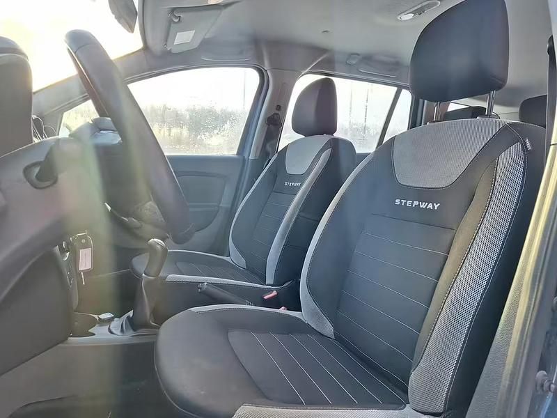 Käytetty Dacia Logan MCV Stepway 90 HP (66 kW) 2019 Farmari